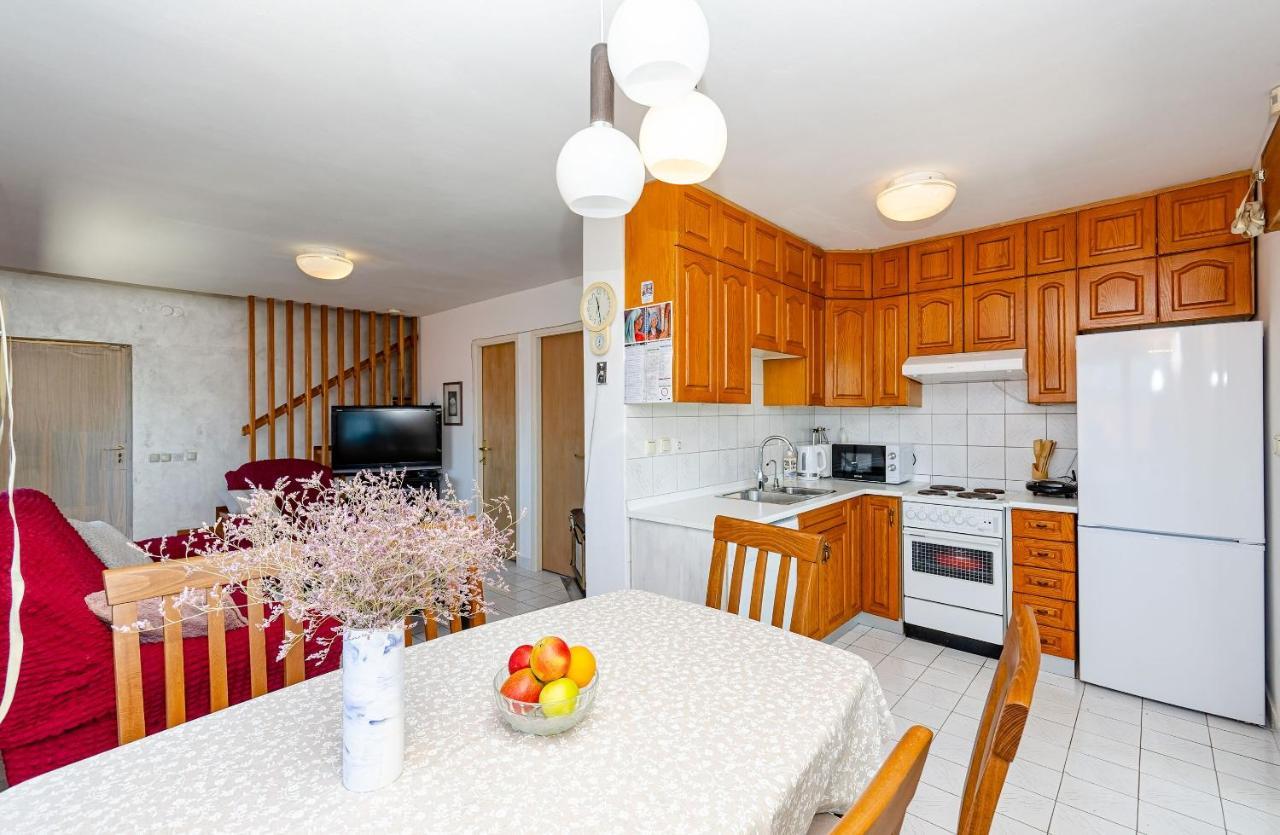 Apartments Marija Клек Екстер'єр фото