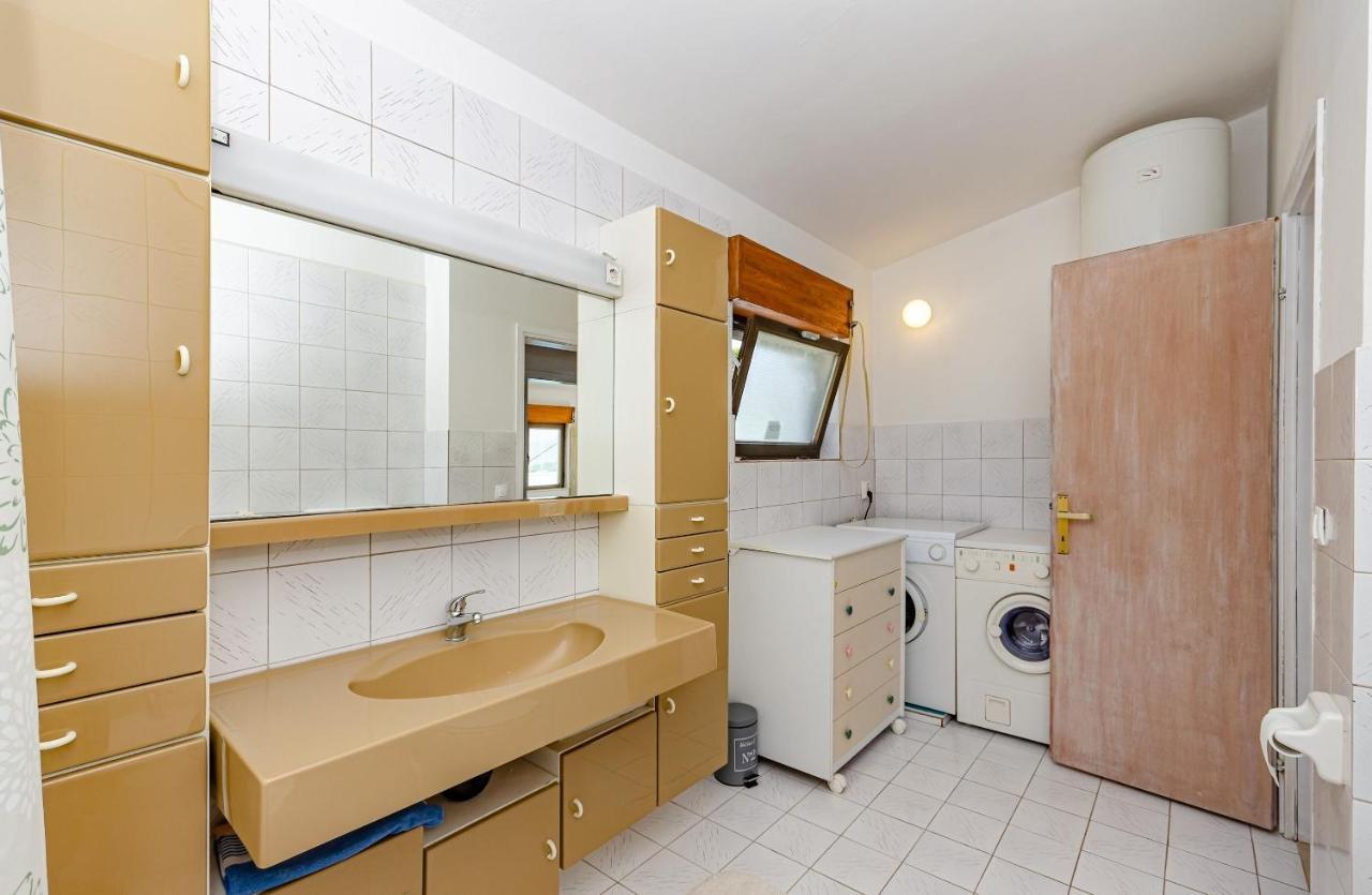 Apartments Marija Клек Екстер'єр фото